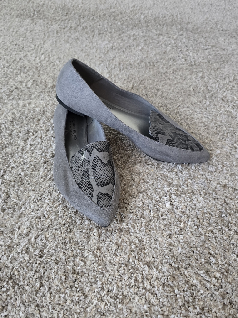 Christian Siriano Women's Gray Snake Print Slip-On Loafer Flat Classic Chic US 9